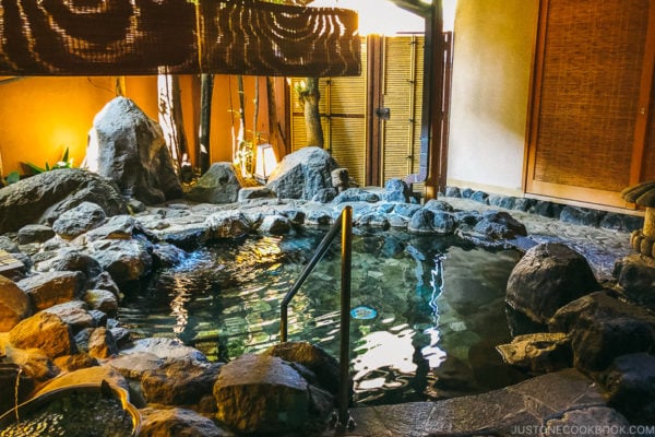 outdoor onsen - Onsen Etiquette: Your Guide to Japanese Hot Springs | www.justonecookbook.com